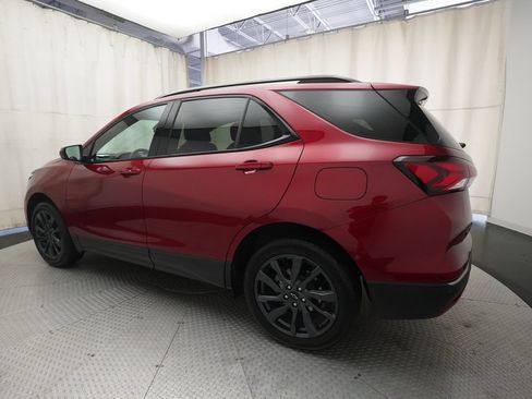 Used 2022 Chevrolet Equinox RS w/ LPO, Floor Liner Package AWD/4WD image 5