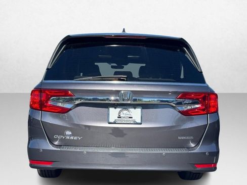 Used 2018 Honda Odyssey Touring image 8