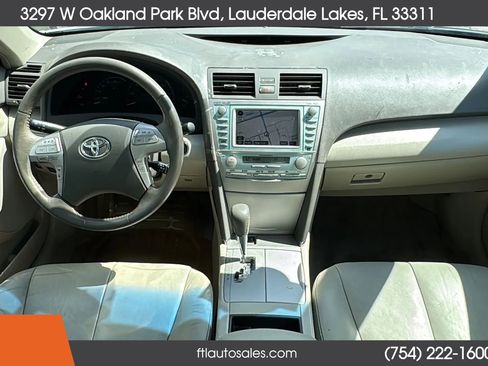 Used 2009 Toyota Camry Hybrid image 32