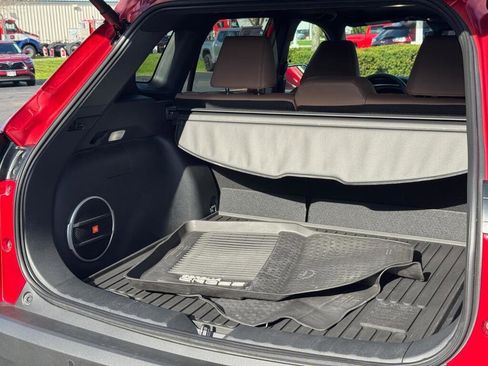 Certified 2026 Toyota Corolla Cross XLE w/ Convenience Package image 4