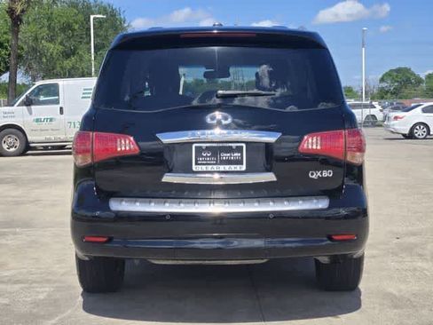 Used 2017 INFINITI QX80 2WD w/ Driver Assistance Package image 5