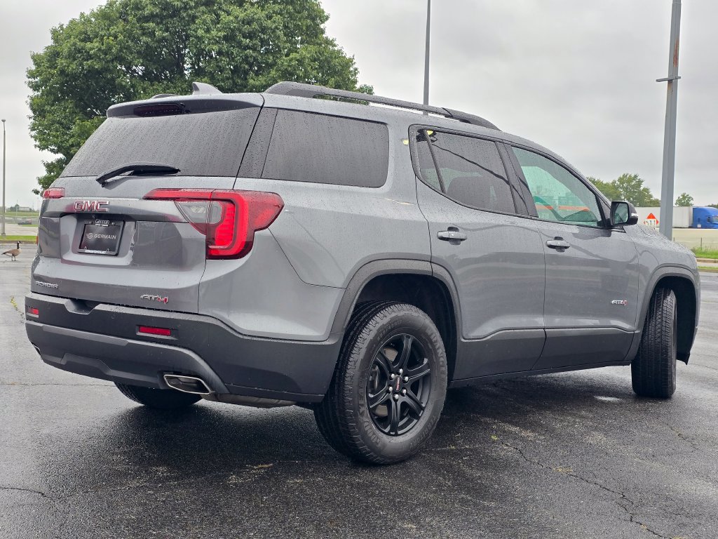 Used 2021 GMC Acadia AT4 w/ Technology Package AWD/4WD image 17