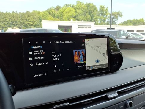 Used 2024 Hyundai Palisade SEL FWD image 8