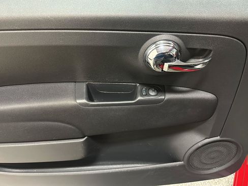 Used 2016 FIAT 500 Pop FWD image 17