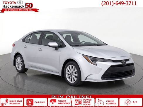 Used 2026 Toyota Corolla LE w/ LE Premium Package FWD image 1