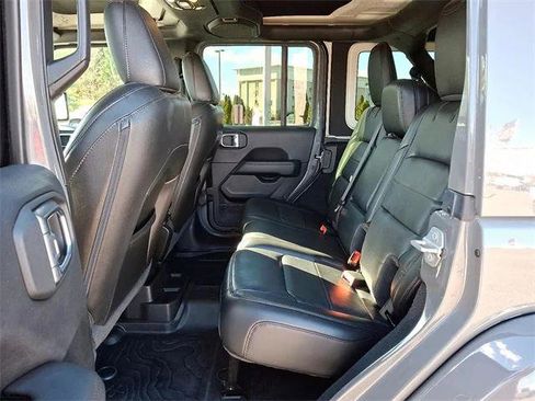 Certified 2020 Jeep Wrangler Unlimited Sahara image 10