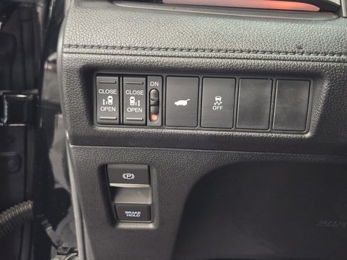 Used 2025 Honda Odyssey Sport-L image 23