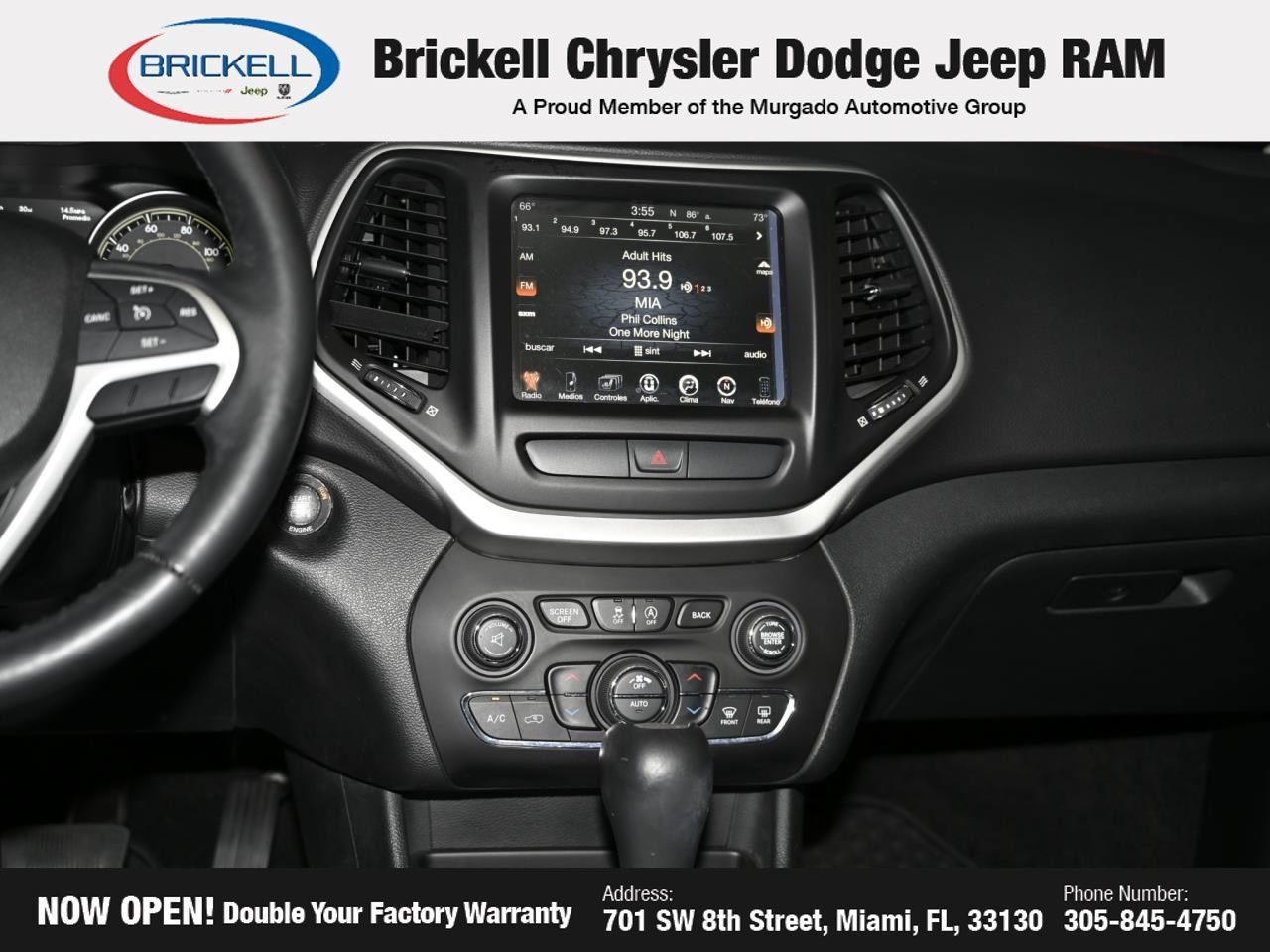 Used 2015 Jeep Cherokee Trailhawk w/ Comfort/Convenience Group AWD/4WD image 19