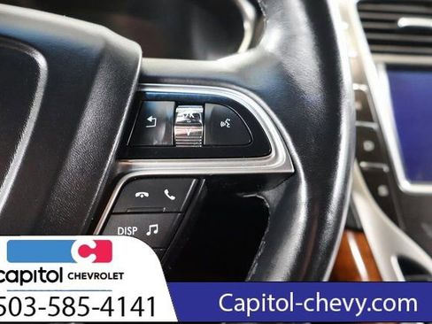 Used 2019 Lincoln Nautilus Reserve image 21