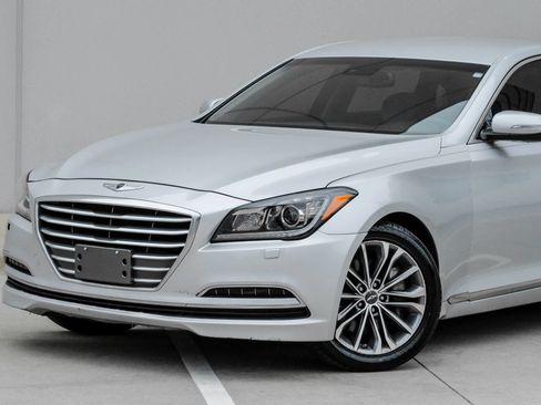 Used 2016 Hyundai Genesis 3.8 AWD/4WD image 14