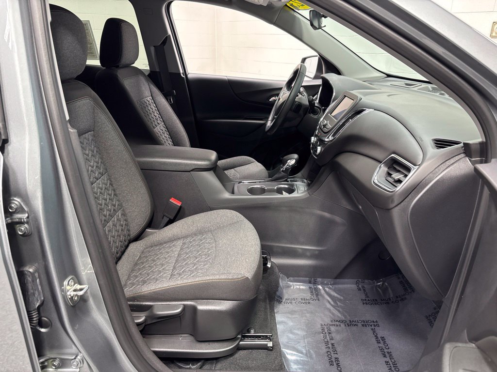 Used 2023 Chevrolet Equinox LT AWD/4WD image 10
