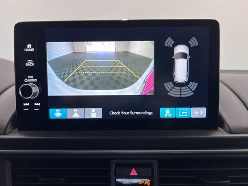 Used 2025 Honda Pilot EX-L image 23