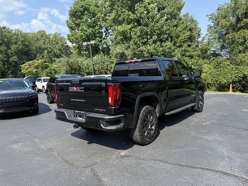 Used 2024 GMC Sierra 1500 AT4X AWD/4WD image 5