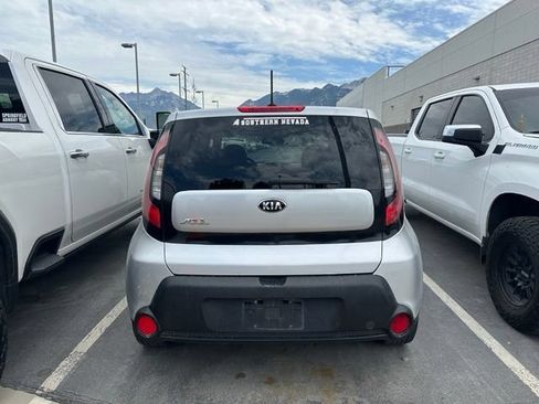 Used 2015 Kia Soul FWD image 5