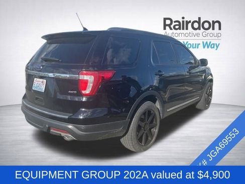 Used 2018 Ford Explorer XLT w/ Equipment Group 202A image 2