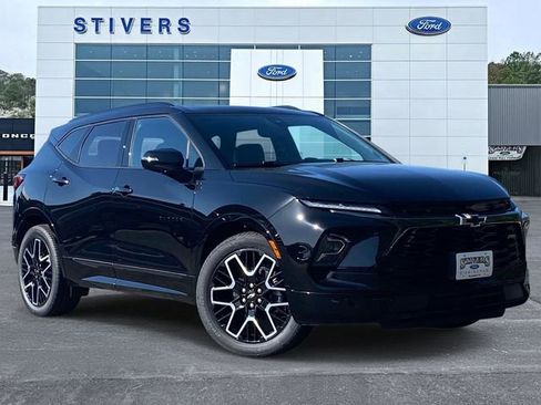 Used 2023 Chevrolet Blazer RS w/ Driver Confidence II Package AWD/4WD image 1