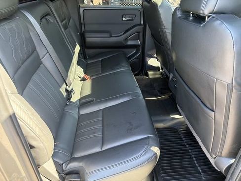 Used 2022 Nissan Frontier Pro-X w/ Pro-X Premium Package RWD image 22