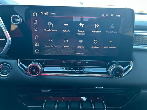 New 2026 GMC Canyon Elevation w/ LPO, Black Badging Package image 23