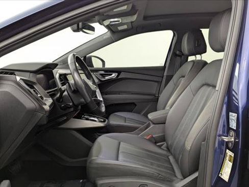 Used 2023 Audi Q4 e-tron Premium Plus RWD image 14