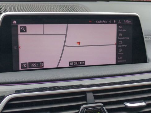 Used 2021 BMW 740i xDrive w/ M Sport Package image 23