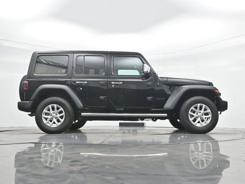 Used 2023 Jeep Wrangler Unlimited Sport AWD/4WD image 30