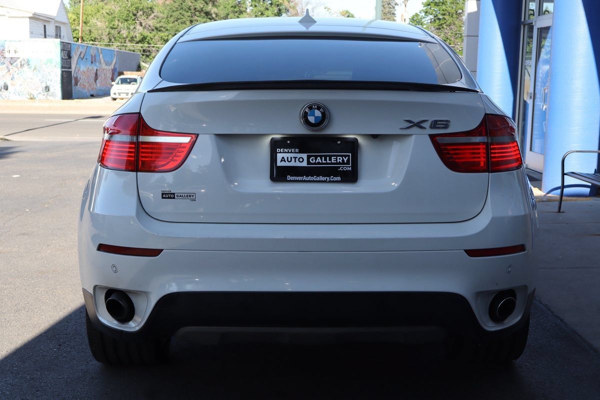 Used 2011 BMW X6 xDrive35i w/ Technology Pkg AWD/4WD image 4