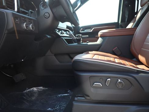New 2026 GMC Sierra 1500 Denali Ultimate AWD/4WD image 11