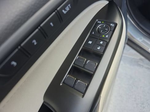 Used 2026 Lexus NX 350 AWD w/ Luxury Package image 13