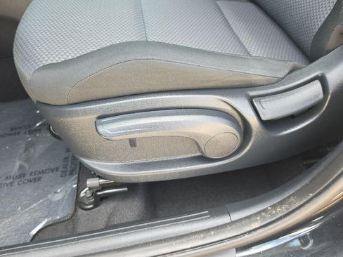 Certified 2025 Kia Soul LX FWD image 20