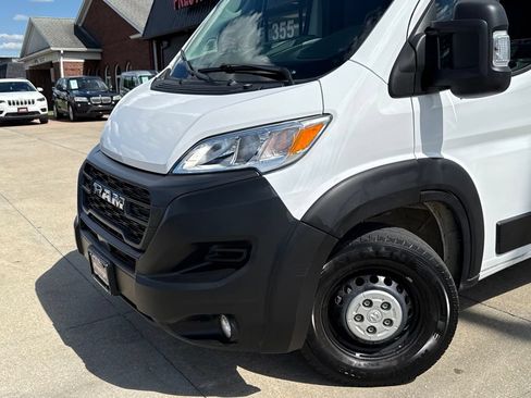 Used 2024 RAM ProMaster 2500 w/ Convenience Group FWD image 22