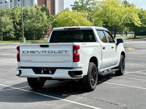 Used 2026 Chevrolet Silverado 1500 Custom AWD/4WD image 7