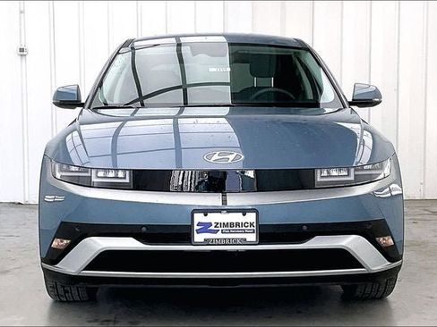 New 2026 Hyundai Ioniq 5 SEL image 3