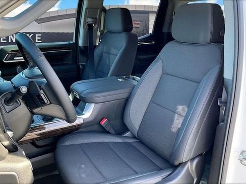 New 2026 GMC Sierra 1500 Elevation image 11