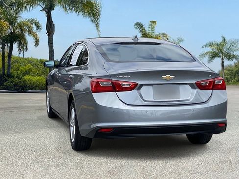 Used 2024 Chevrolet Malibu LT FWD image 4