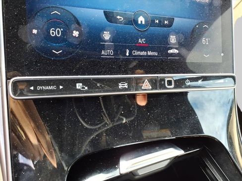 Used 2022 Mercedes-Benz C 300 4MATIC Sedan w/ Exclusive Trim Package image 34