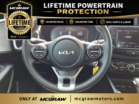 Used 2024 Kia Soul LX w/ Option Group 015 FWD image 16