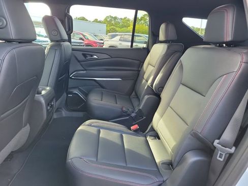 New 2026 Chevrolet Traverse Z71 w/ Enhanced Driving Package AWD/4WD image 13
