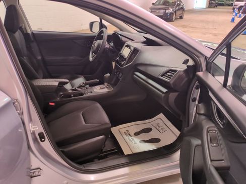 Used 2023 Subaru Impreza Premium image 11