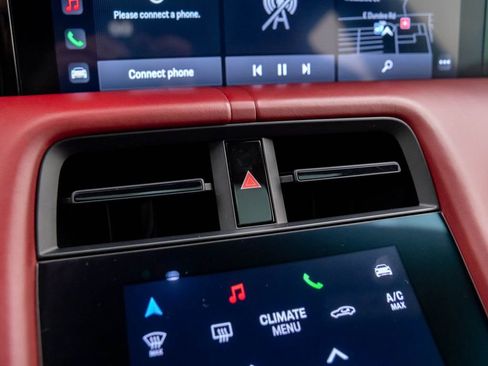 Used 2023 Porsche Taycan GTS image 26