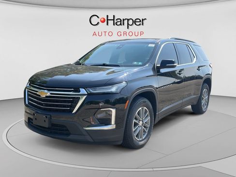 Used 2023 Chevrolet Traverse LT w/ Rear Camera Mirror Package AWD/4WD image 7