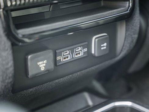 New 2026 Jeep Grand Wagoneer 4WD image 40