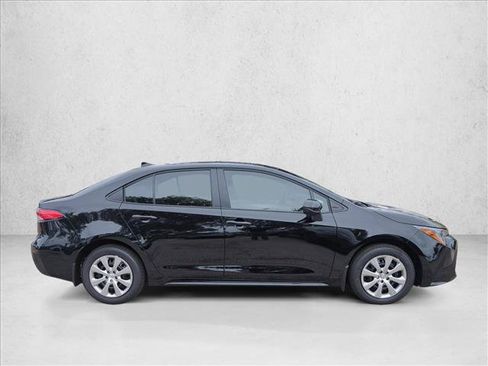 New 2026 Toyota Corolla LE FWD image 4