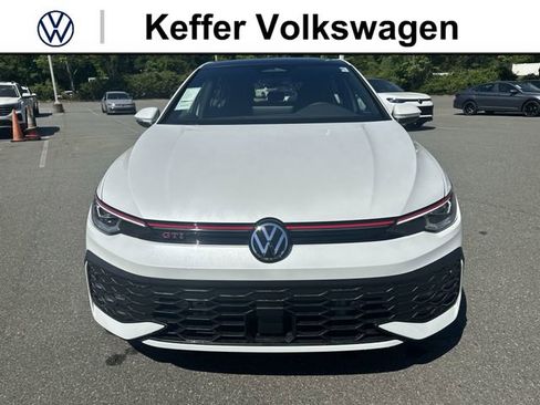 New 2026 Volkswagen GTI SE FWD image 8