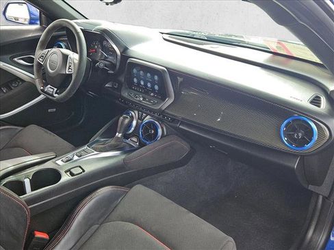 Used 2022 Chevrolet Camaro ZL1 image 19