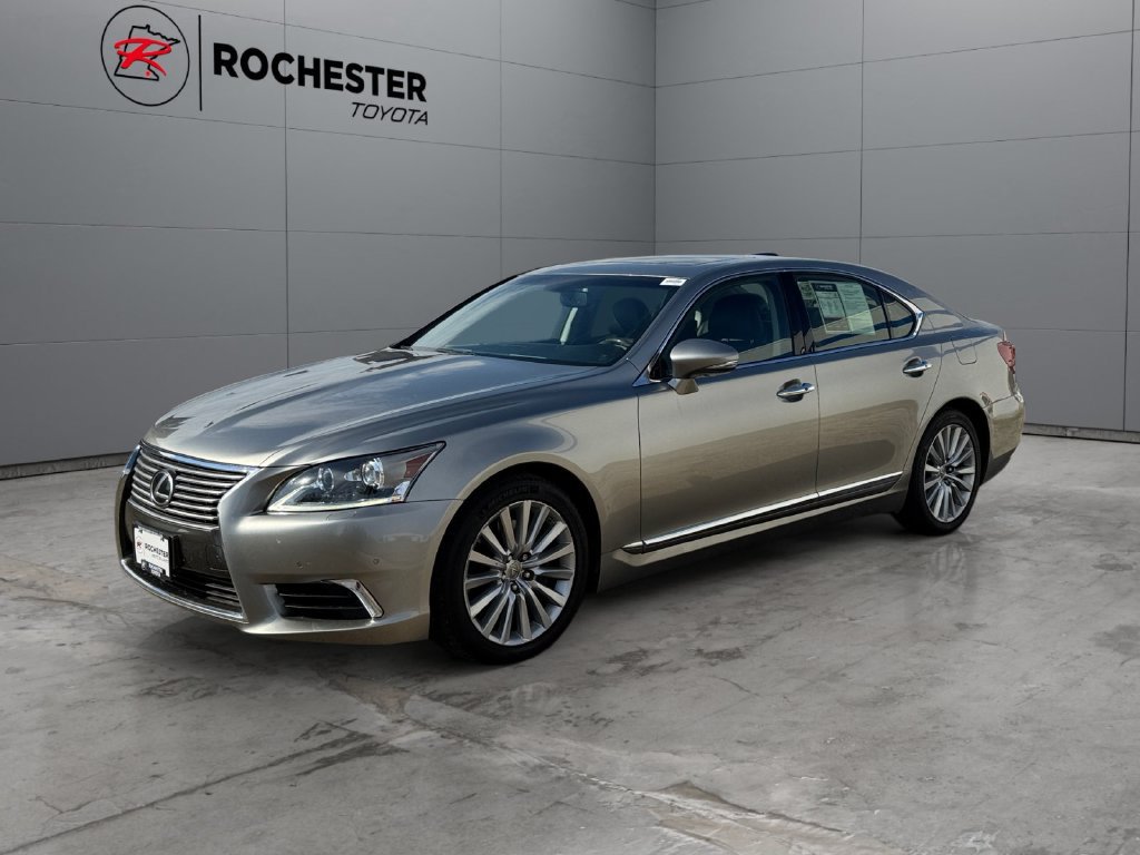 Used 2016 Lexus LS 460 AWD w/ Comfort Package image 7