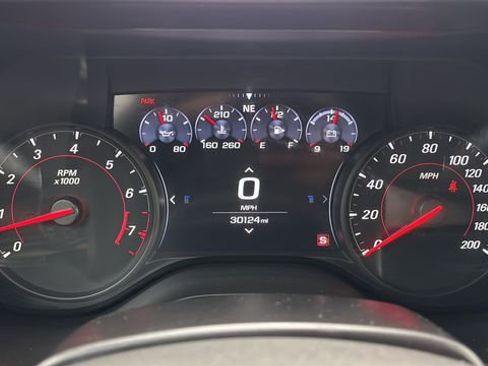 Used 2021 Chevrolet Camaro SS image 11