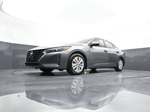 Certified 2025 Nissan Sentra S FWD image 46