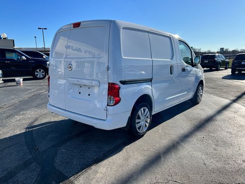 Used 2020 Nissan NV200 SV image 7