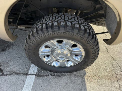 Used 2013 Ford F350 Lariat w/ Chrome Pkg image 14