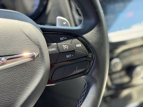 Used 2017 Chrysler 300 S AWD/4WD image 14